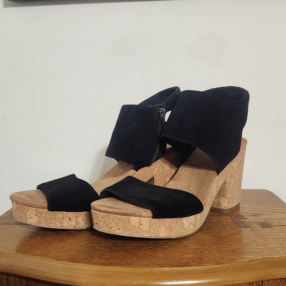 Toms Black Suede Wedge Sandals
